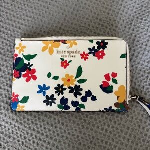 Kate Spade Red and White Floral Clutch